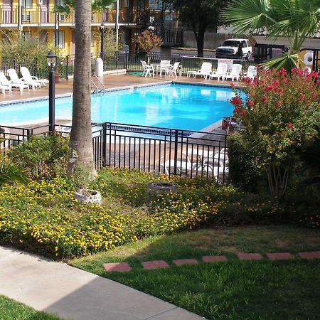Americas Best Value Inn Laredo Fasiliteter bilde