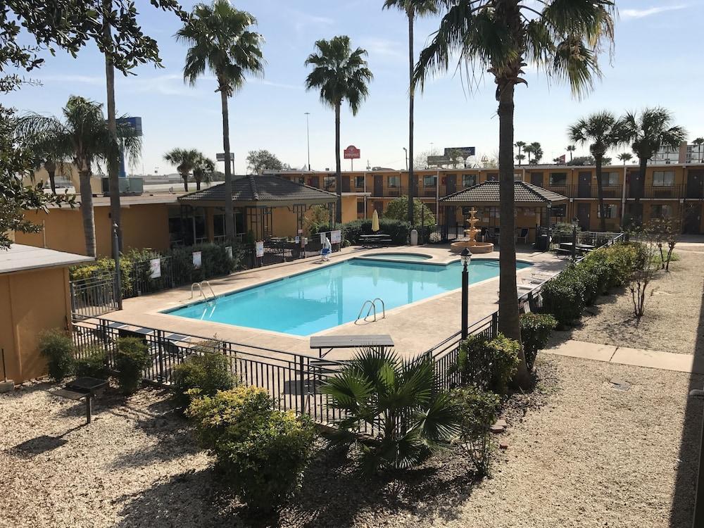 Americas Best Value Inn Laredo Eksteriør bilde