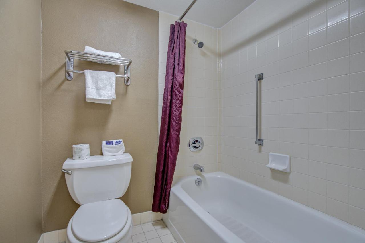 Americas Best Value Inn Laredo Eksteriør bilde