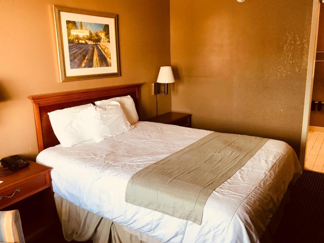Americas Best Value Inn Laredo Eksteriør bilde