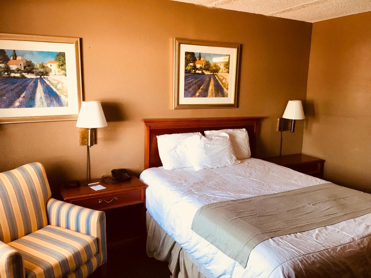 Americas Best Value Inn Laredo Eksteriør bilde